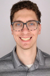 Riley Grasham head shot