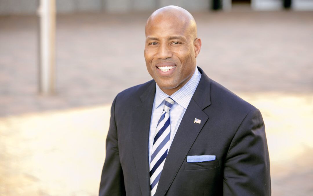 Military Veteran Uses Master’s of Communication Degree to Boost His Sales Skills and Accomplish His Business Goals