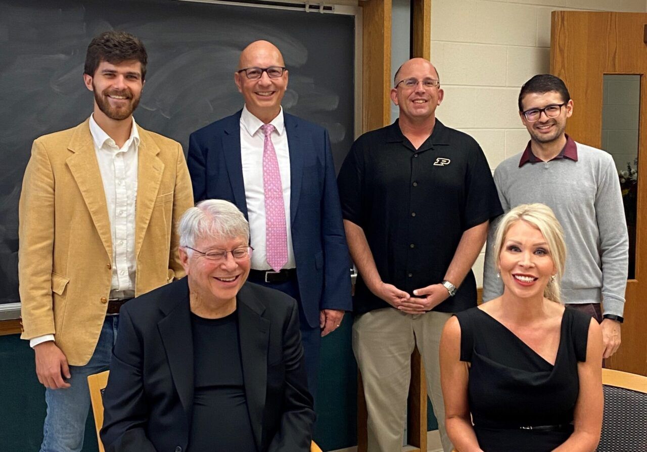 Research Laboratory The Brian Lamb School of Communication