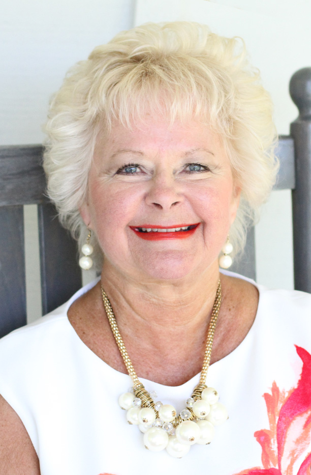 Kendra Lewis headshot