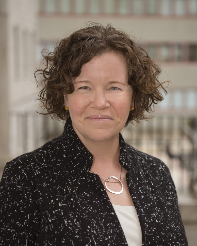 Erin Dunn headshot