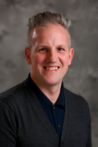 Joshua Dexter-Wiens headshot